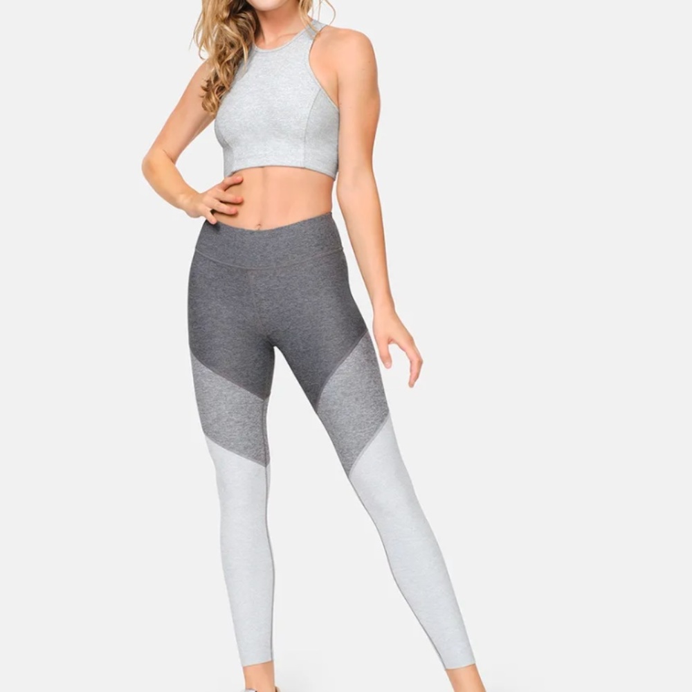 Outdoor Voices Springs 7/8 Leggings in Graphite/Ash/Dove  Sz XS